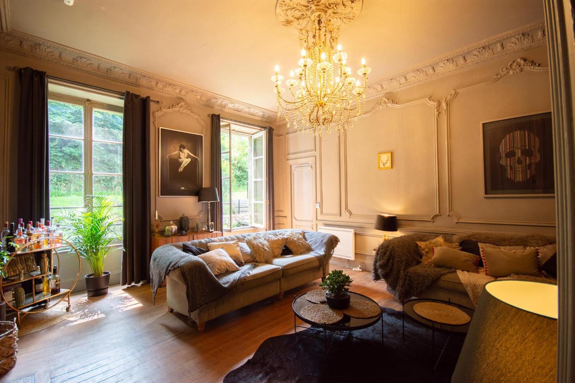 Villa Beautiful, Historic Manoir In Semi-Rural Setting Viré Esterno foto